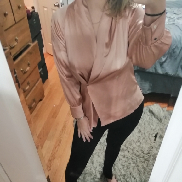 Rose gold Ted baker silk blouse ted size 2 - Picture 5 of 5